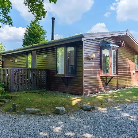 Old Orchards - Woodland Retreat At The Edge Of