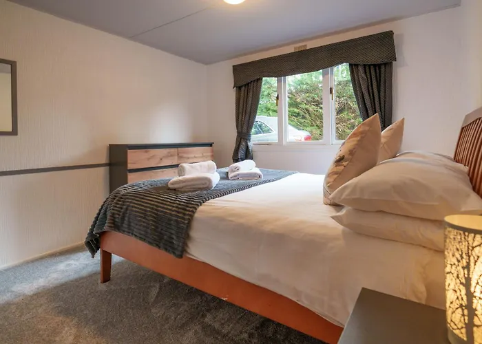 Old Orchards - Woodland Retreat At The Edge Of Holiday home Cartmel