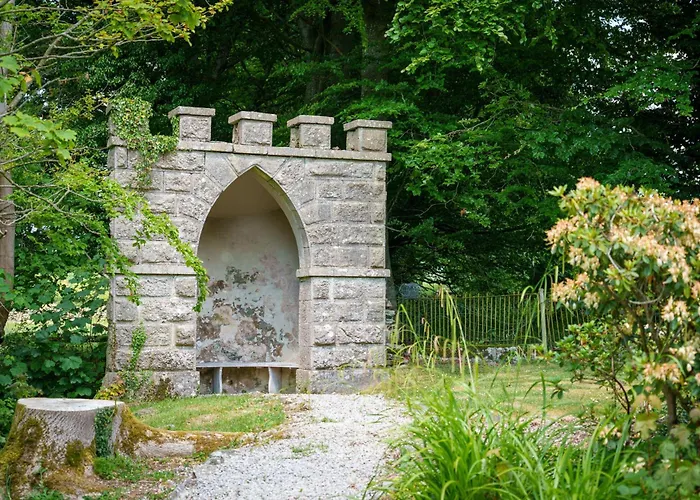 Old Orchards - Woodland Retreat At The Edge Of Holiday home